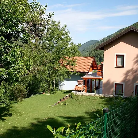 Bed & Fishing House Prázdninový dům